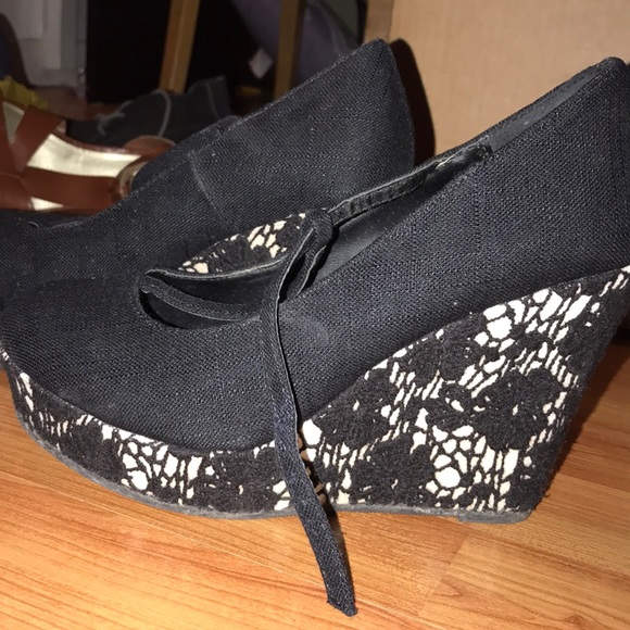 Wedges - Picture 2 of 4